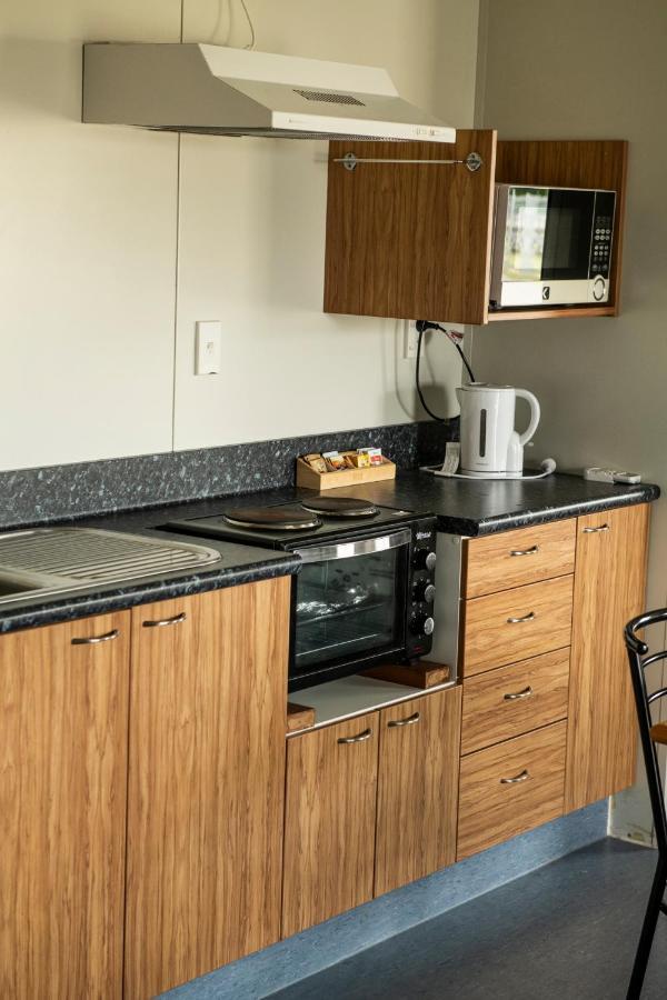 Rangiora Eco Holiday Park Fernside ภายนอก รูปภาพ