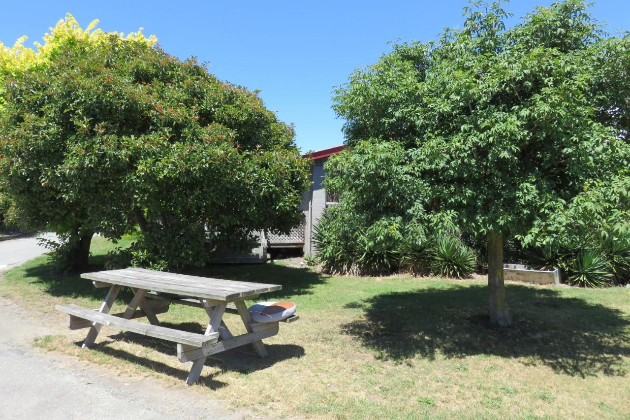 Rangiora Eco Holiday Park Fernside ภายนอก รูปภาพ